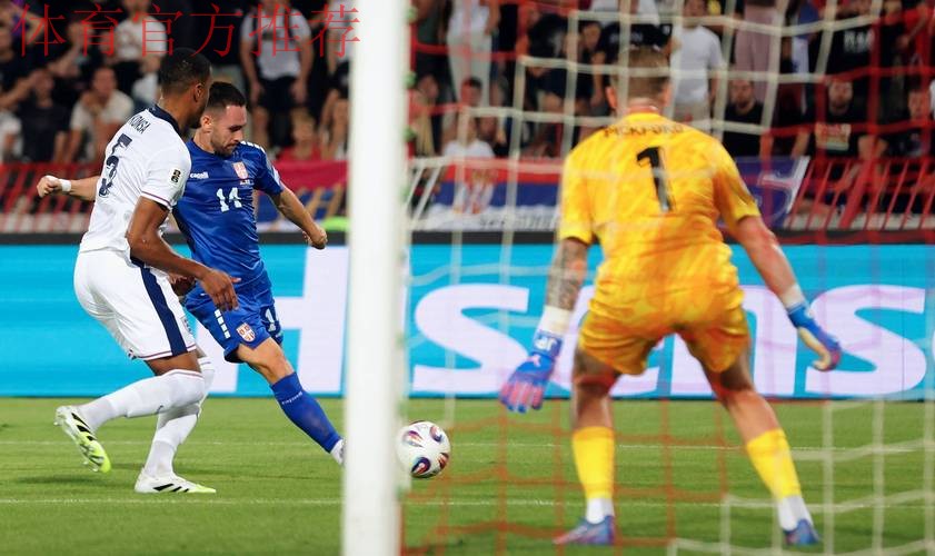 世预赛:英格兰2-0取7连胜!塞尔维亚无缘世界杯,阿森纳双星破门 世预赛:英格兰2-0取7连胜!塞尔维亚无缘世界杯,阿森纳双星破门